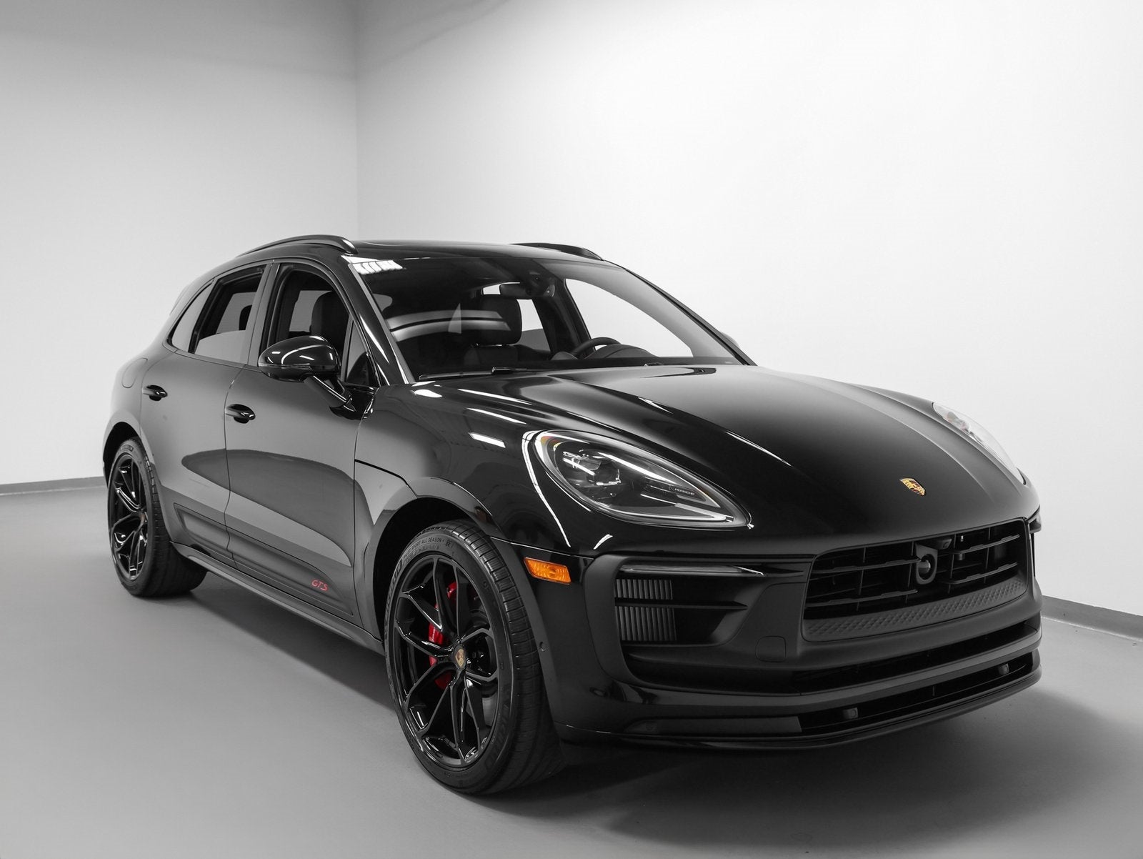 2026 Porsche Macan Macan GTS