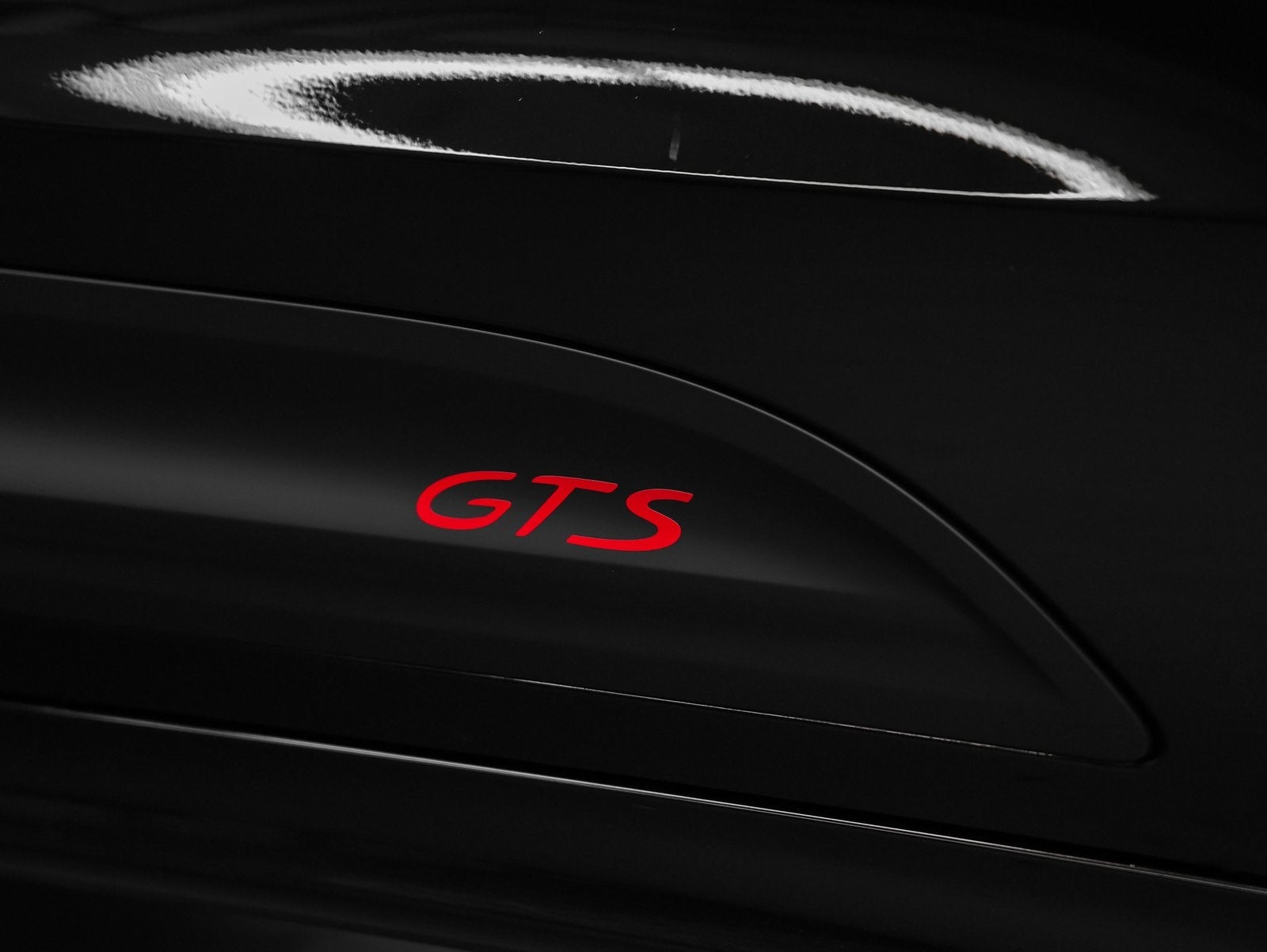 2026 Porsche Macan Macan GTS