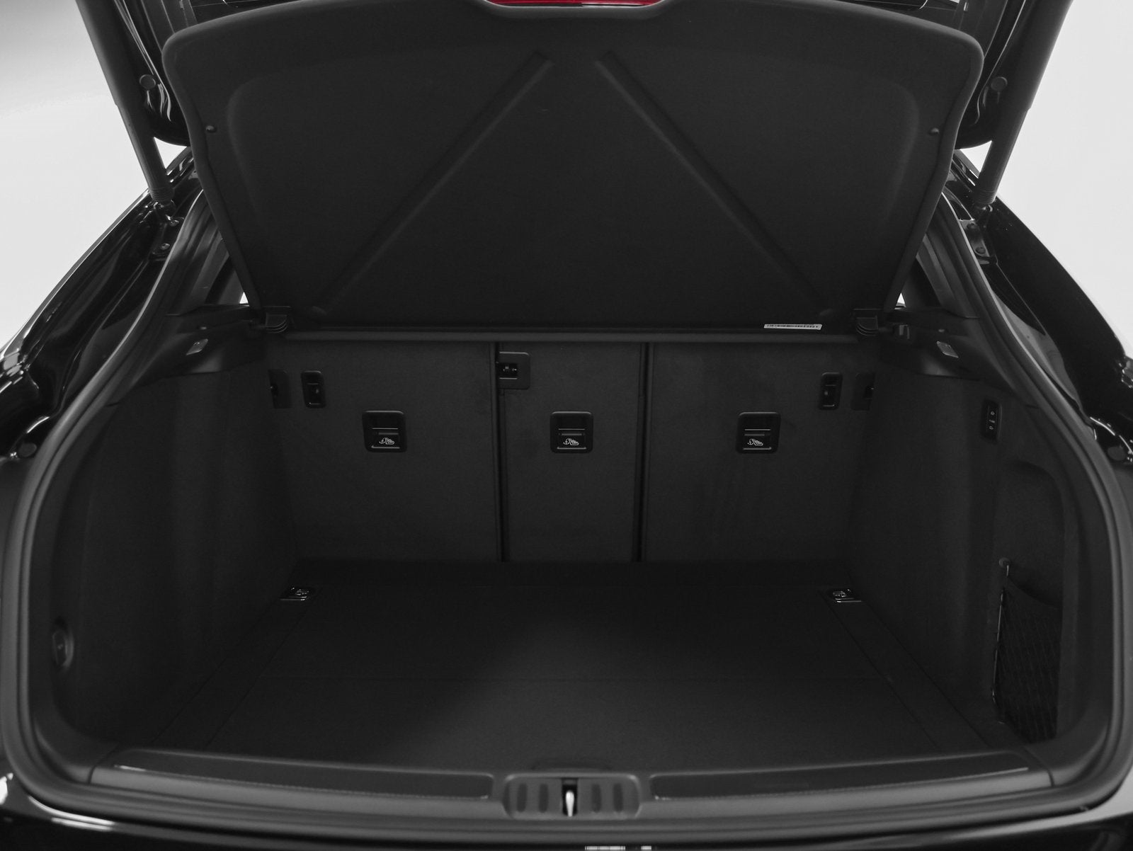 2026 Porsche Macan Macan GTS