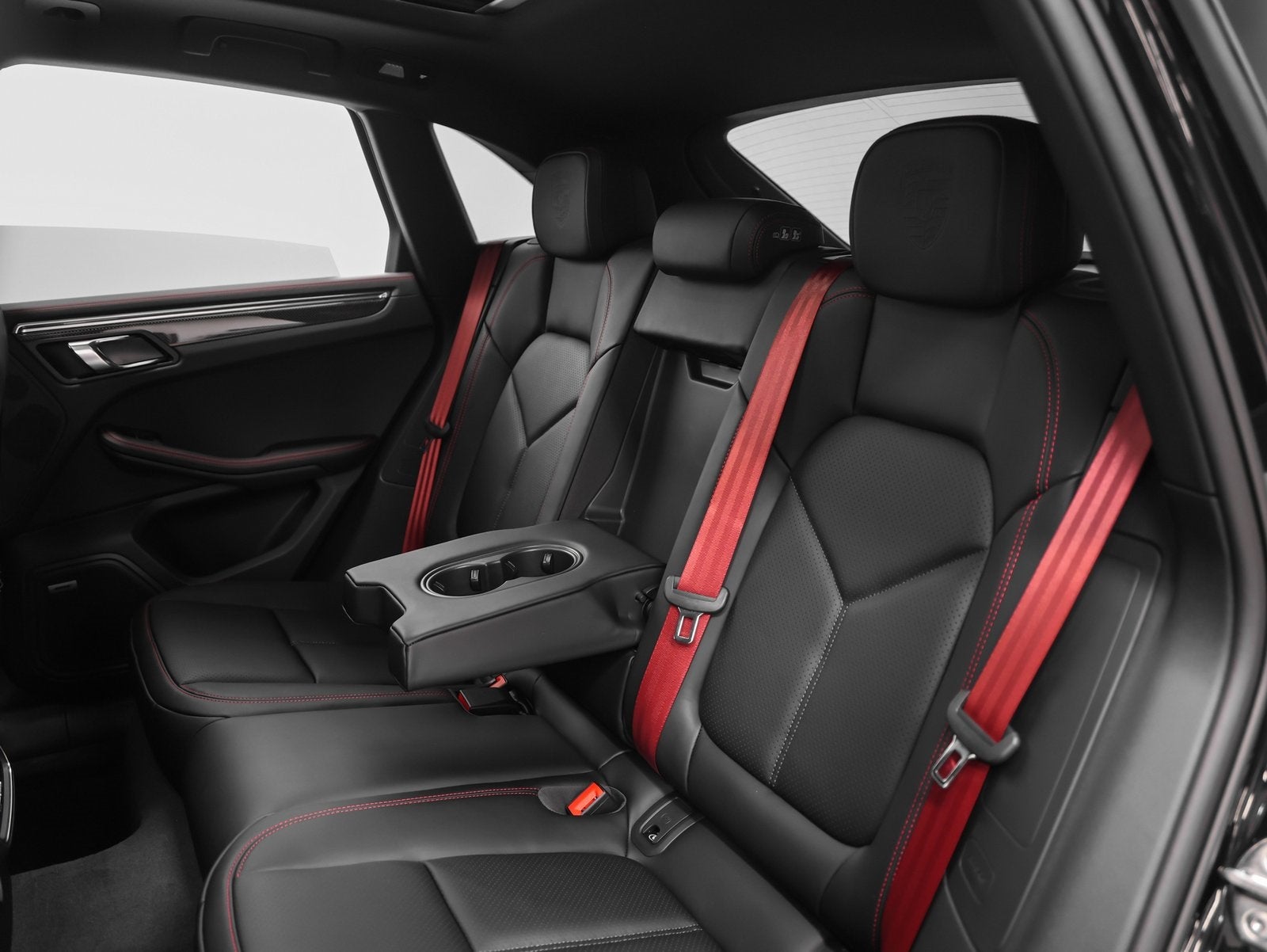 2026 Porsche Macan Macan GTS