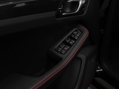 2026 Porsche Macan Macan GTS