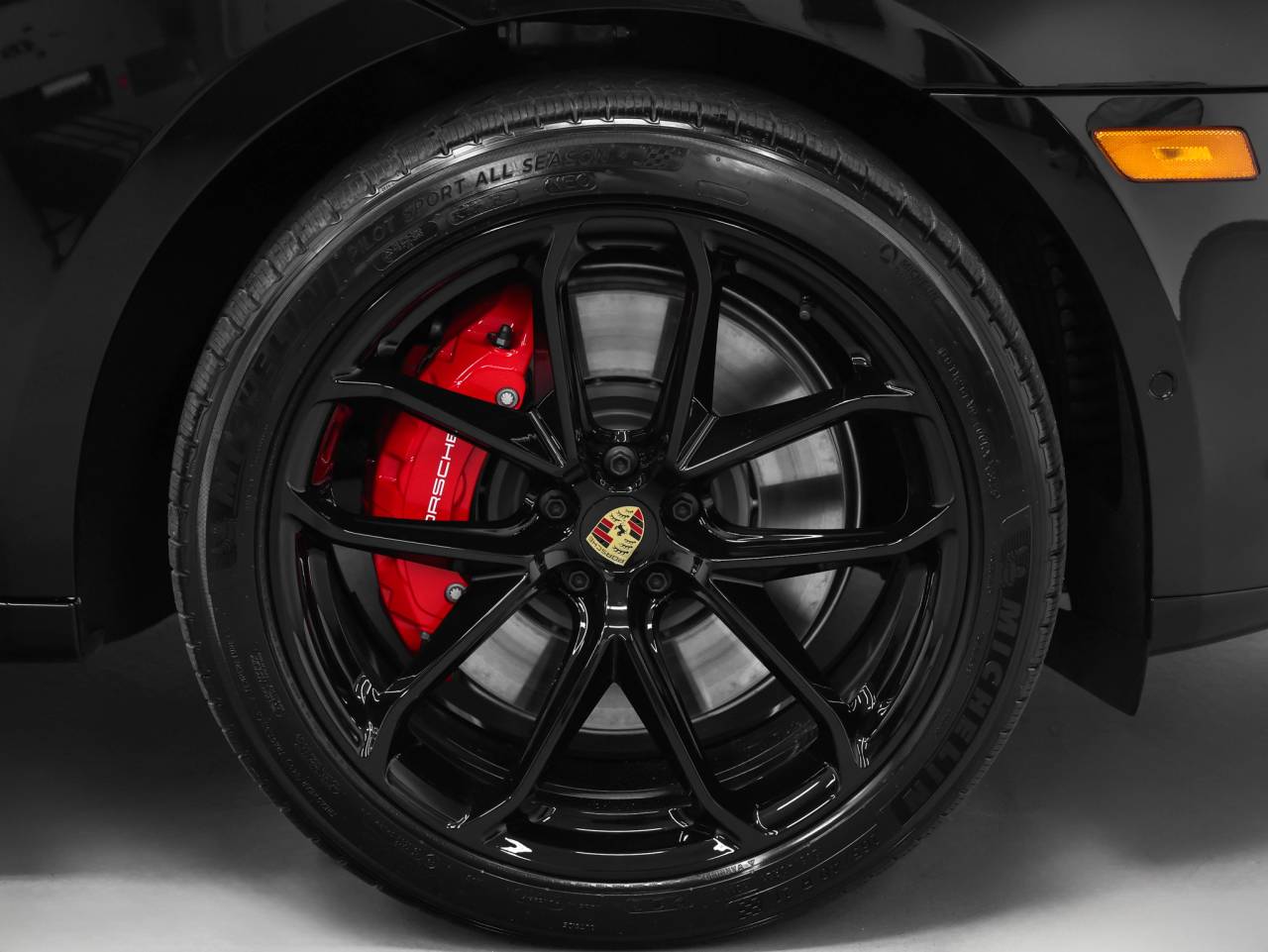 2026 Porsche Macan Macan GTS