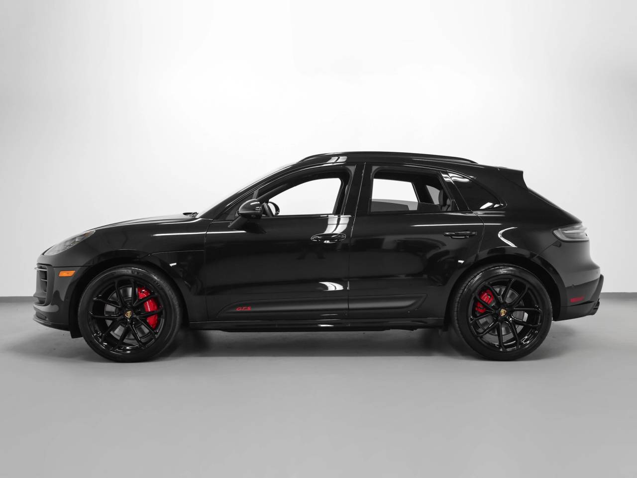 2026 Porsche Macan Macan GTS