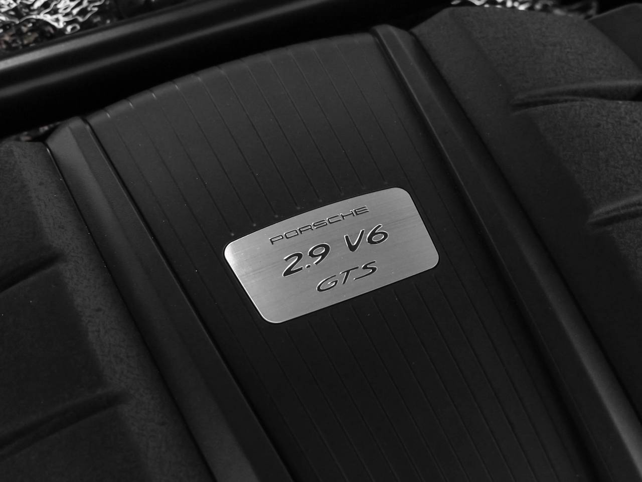 2026 Porsche Macan Macan GTS