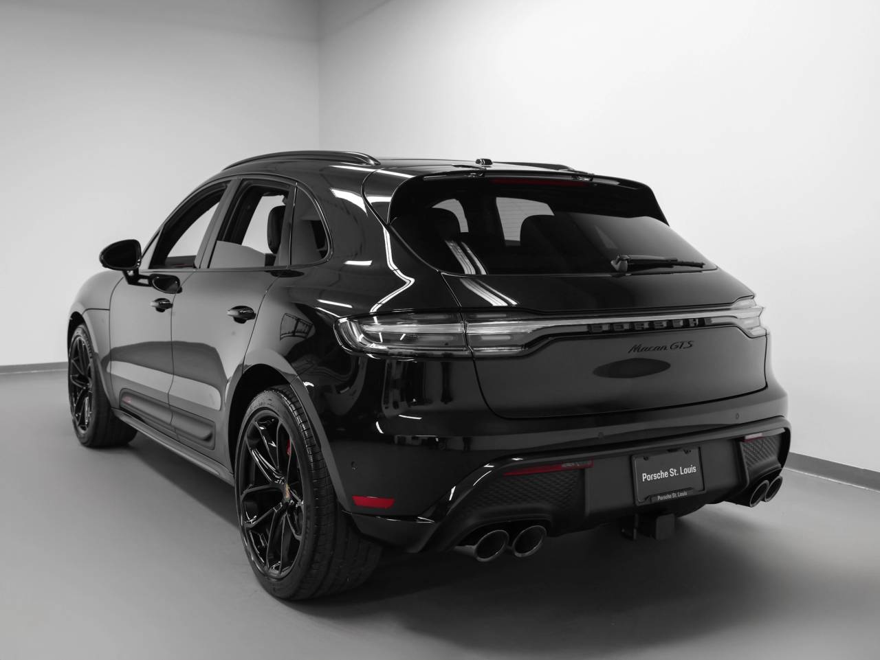 2026 Porsche Macan Macan GTS