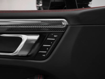 2026 Porsche Macan Macan GTS