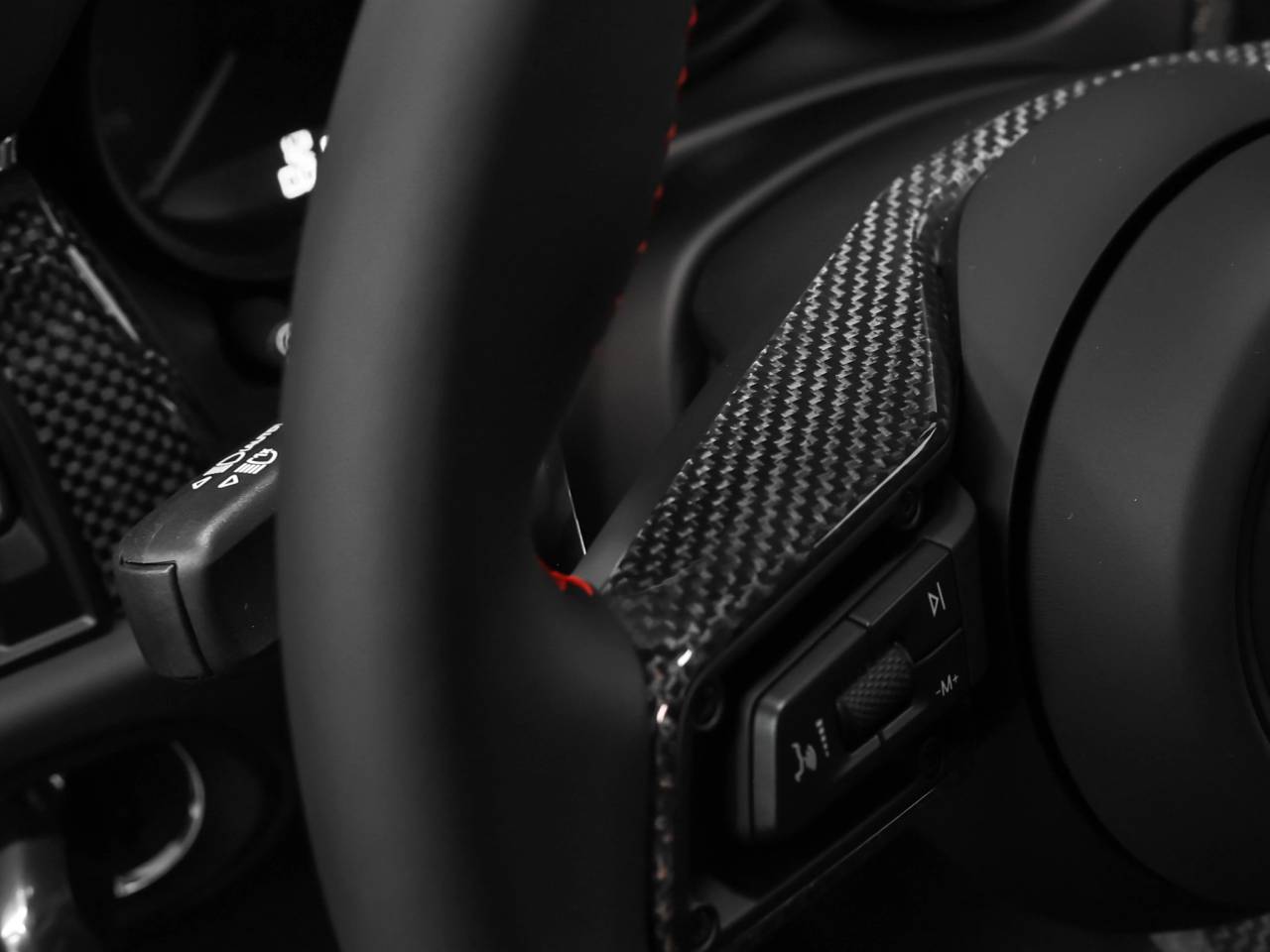 2026 Porsche Macan Macan GTS