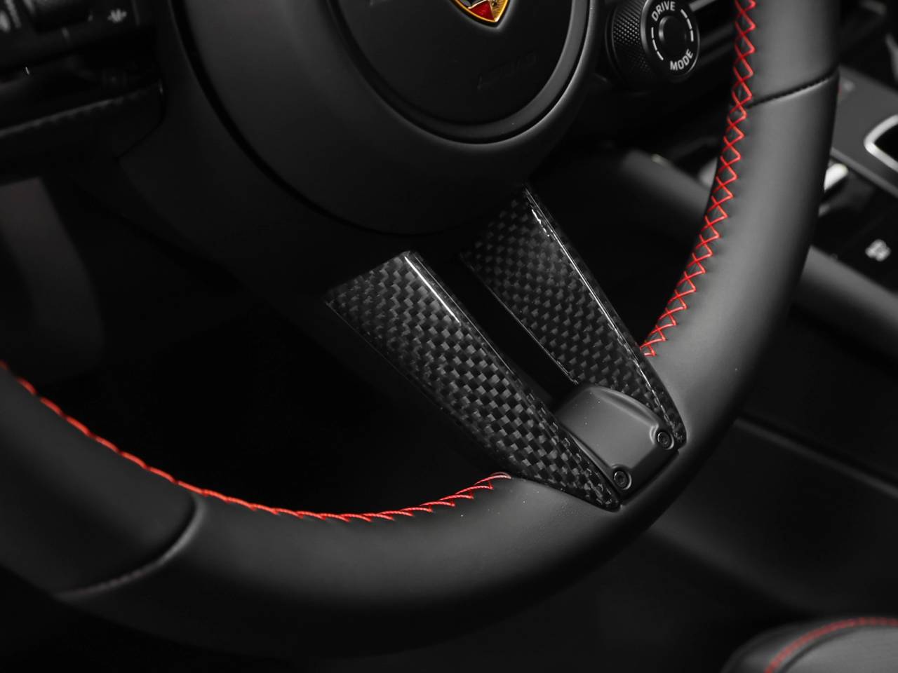 2026 Porsche Macan Macan GTS