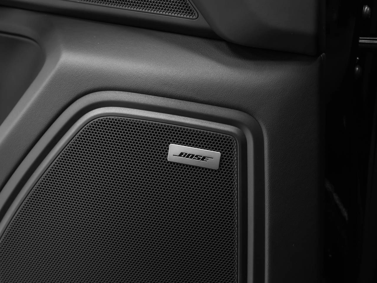 2026 Porsche Macan Macan GTS