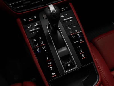 2022 Porsche Macan GTS