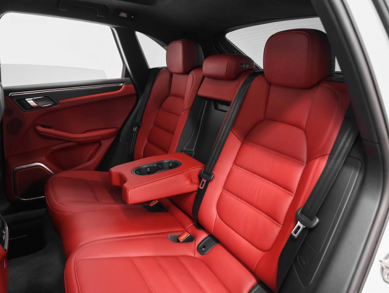 2022 Porsche Macan GTS