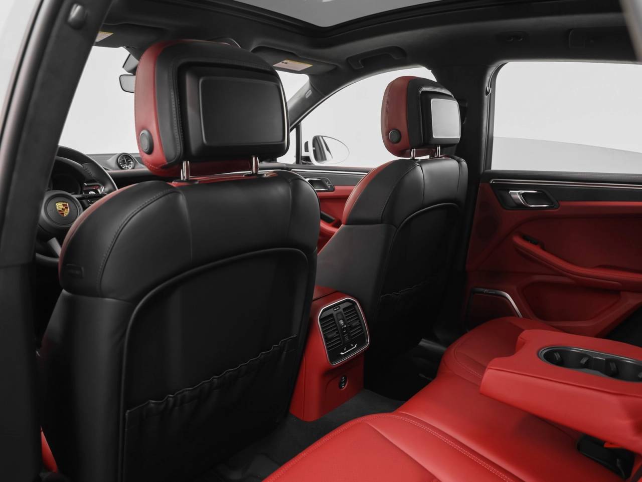 2022 Porsche Macan GTS