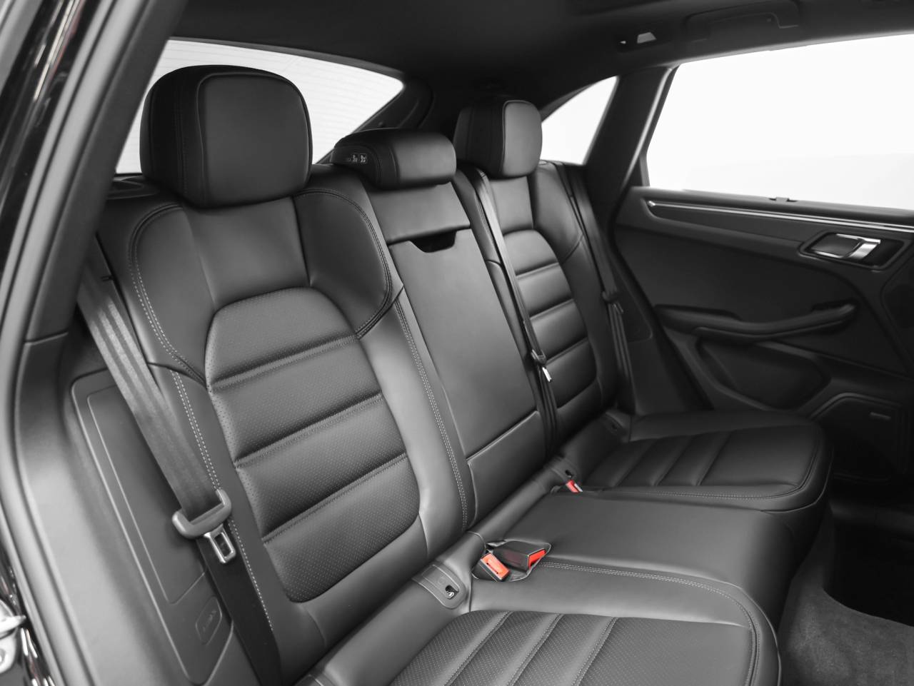 2026 Porsche Macan GTS