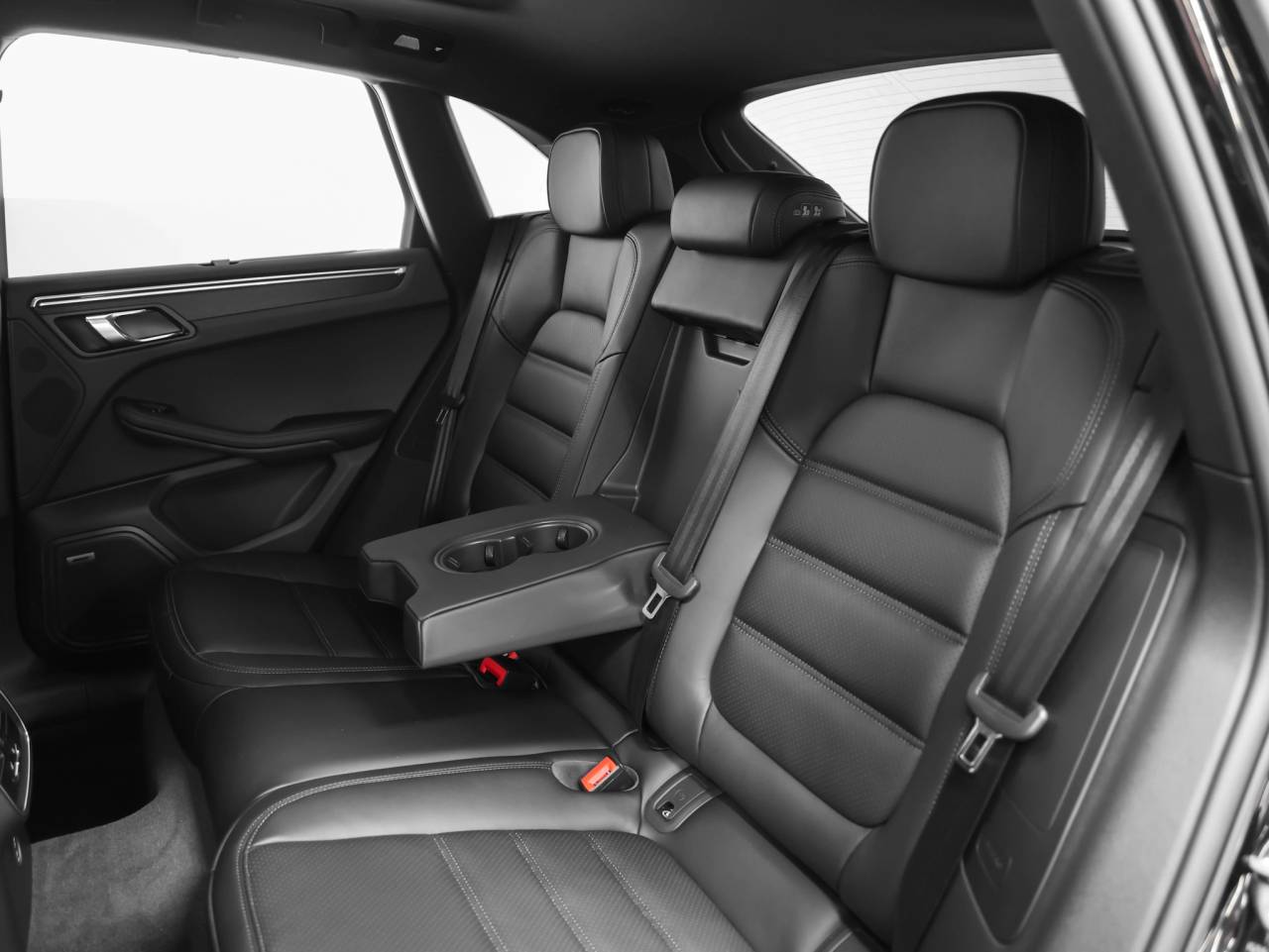 2026 Porsche Macan GTS