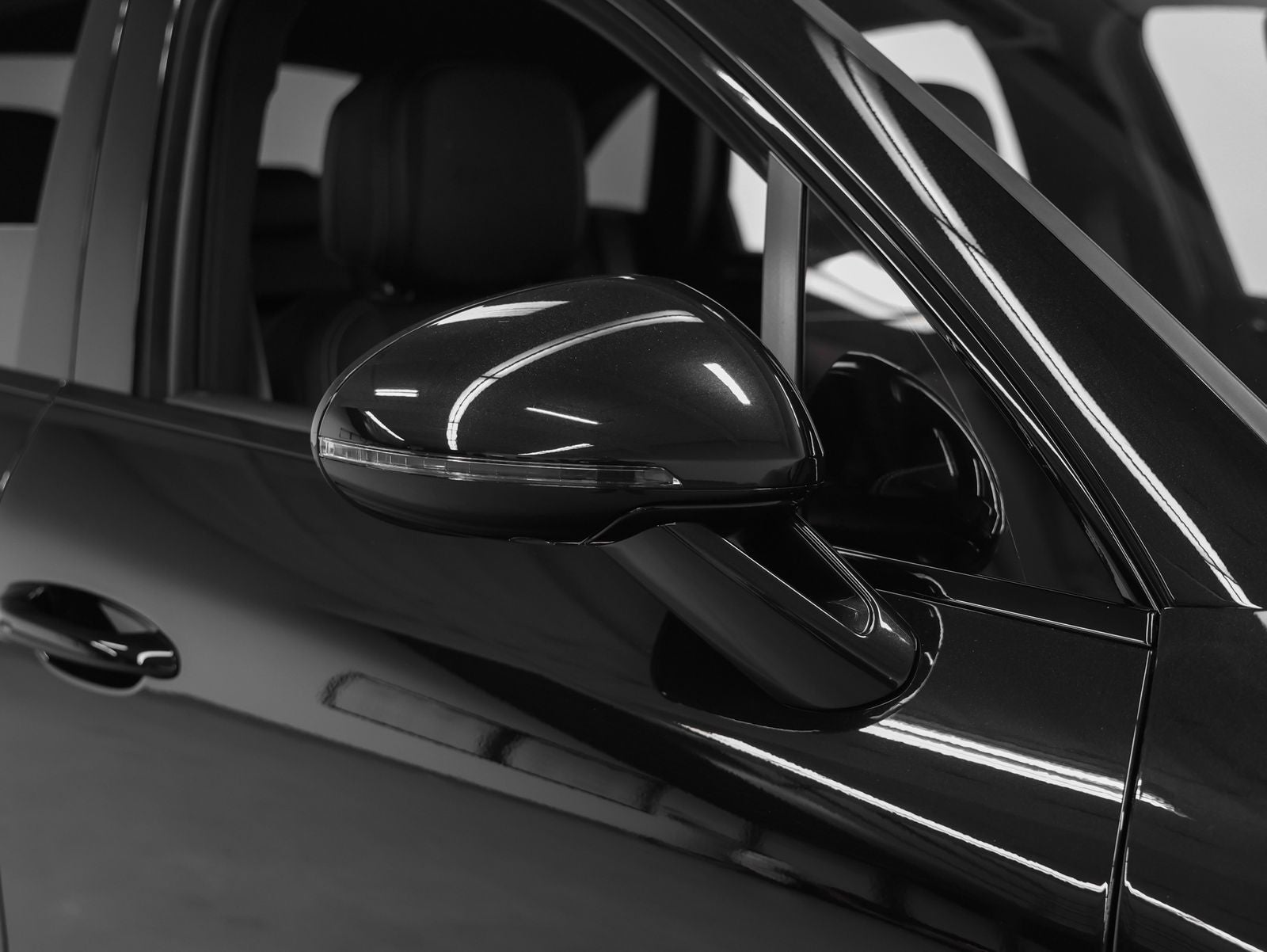 2023 Porsche Macan Macan GTS (MY23)