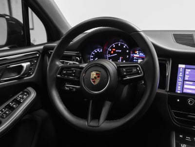2023 Porsche Macan Macan GTS (MY23)