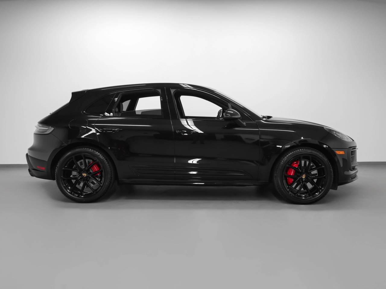 2023 Porsche Macan Macan GTS (MY23)