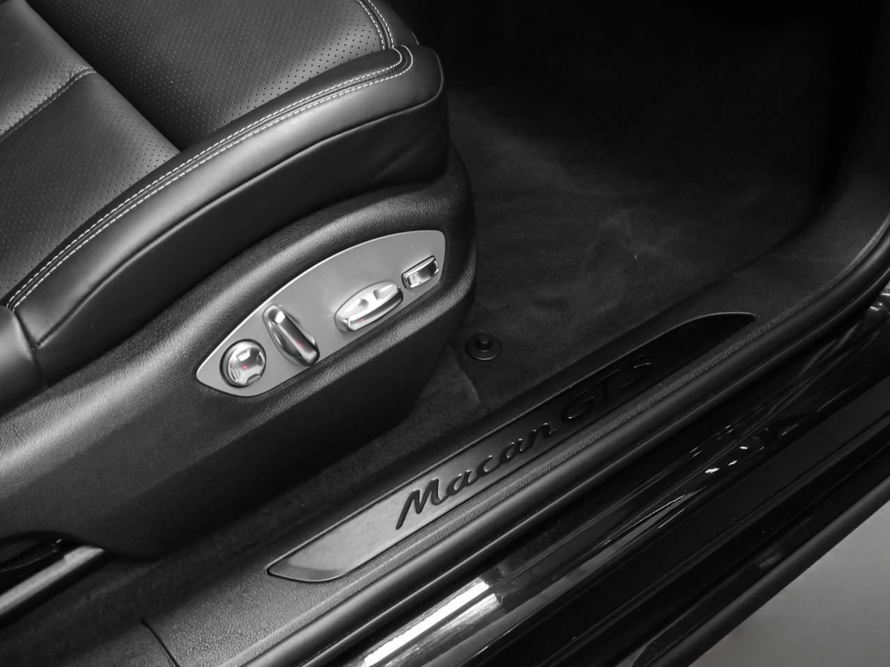 2023 Porsche Macan Macan GTS (MY23)