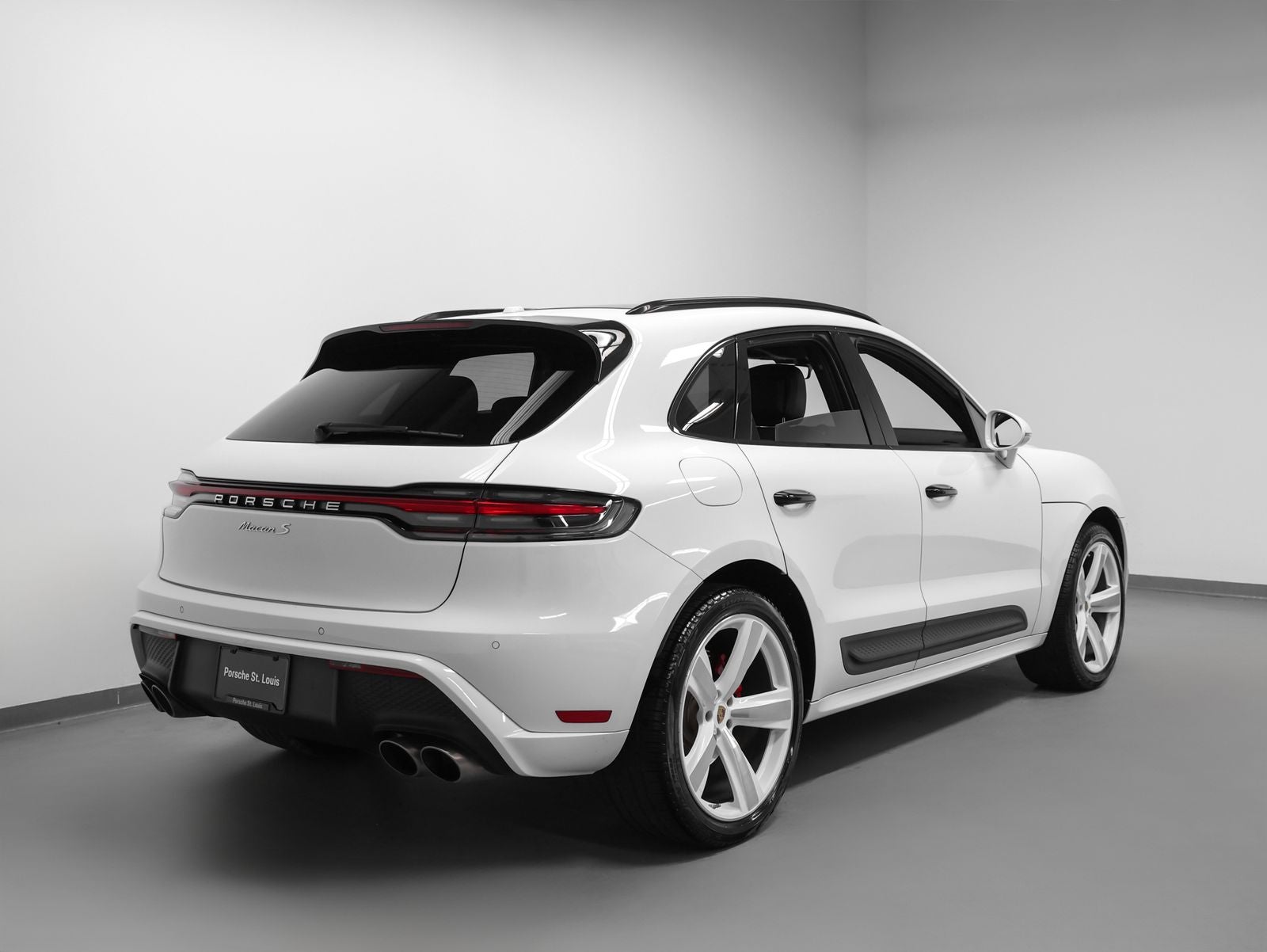2023 Porsche Macan Macan S (MY23)