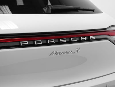 2023 Porsche Macan Macan S (MY23)