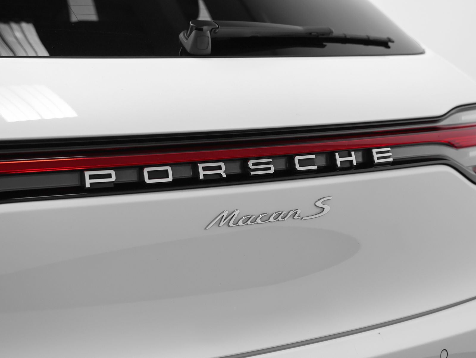 2023 Porsche Macan Macan S (MY23)