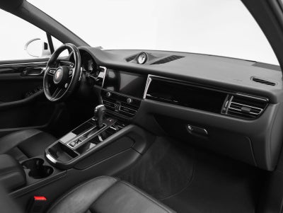 2023 Porsche Macan Macan S (MY23)