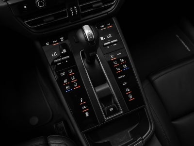 2023 Porsche Macan Macan S (MY23)