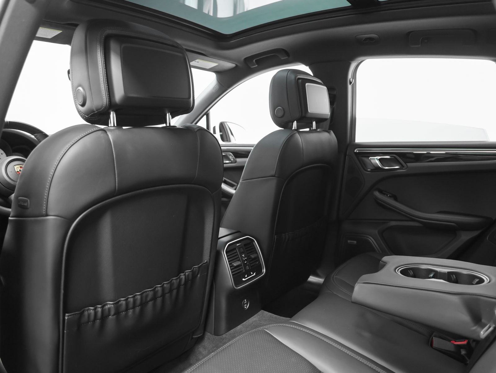 2023 Porsche Macan Macan S (MY23)