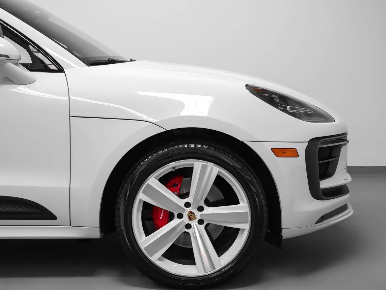 2023 Porsche Macan Macan S (MY23)