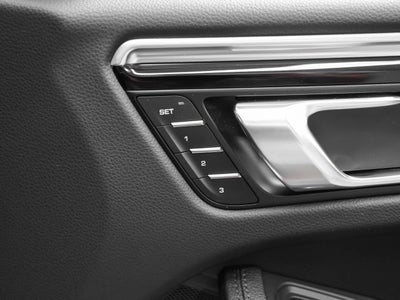 2023 Porsche Macan Macan S (MY23)