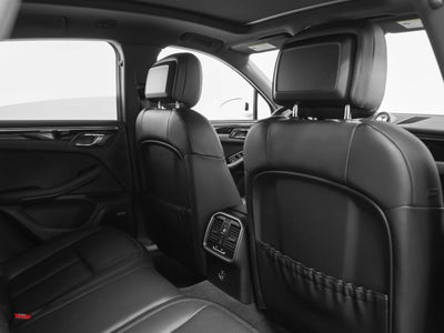 2023 Porsche Macan Macan S (MY23)