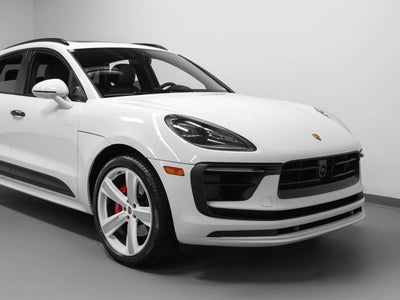 2023 Porsche Macan Macan S (MY23)
