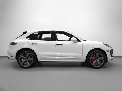 2026 Porsche Macan Macan S