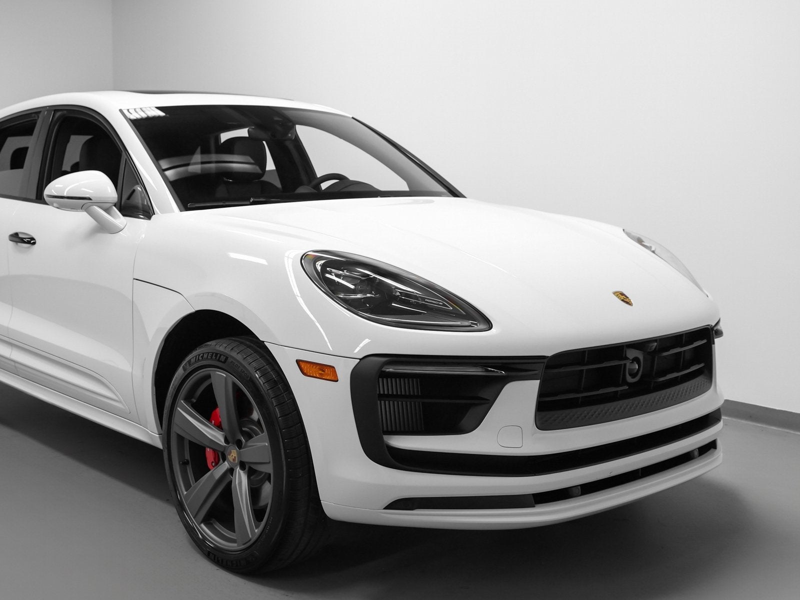 2026 Porsche Macan Macan S