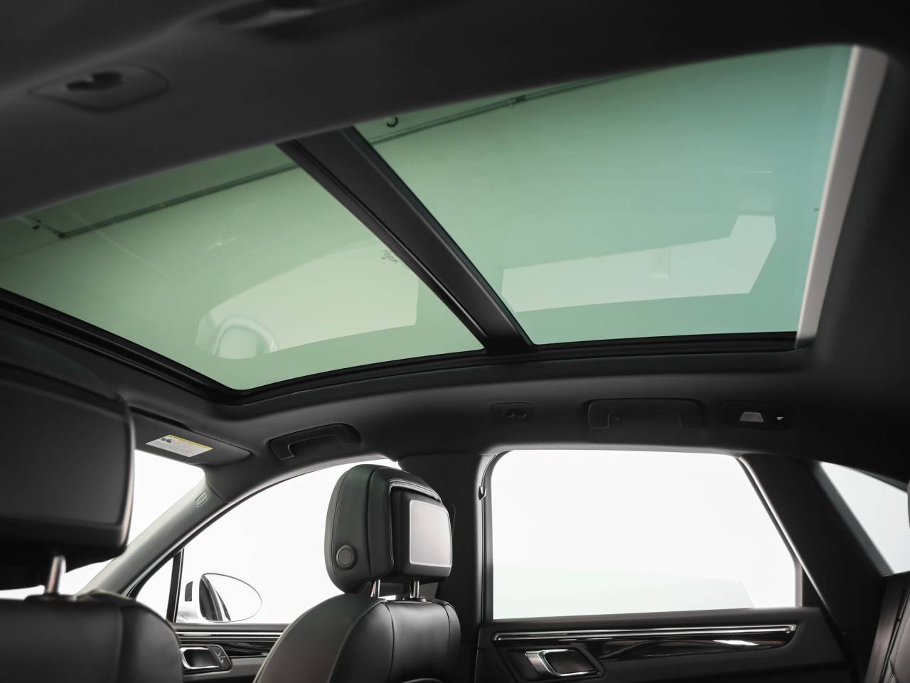 2026 Porsche Macan Macan S