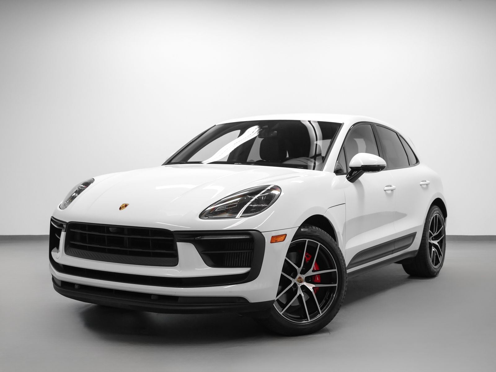 2022 Porsche Macan S