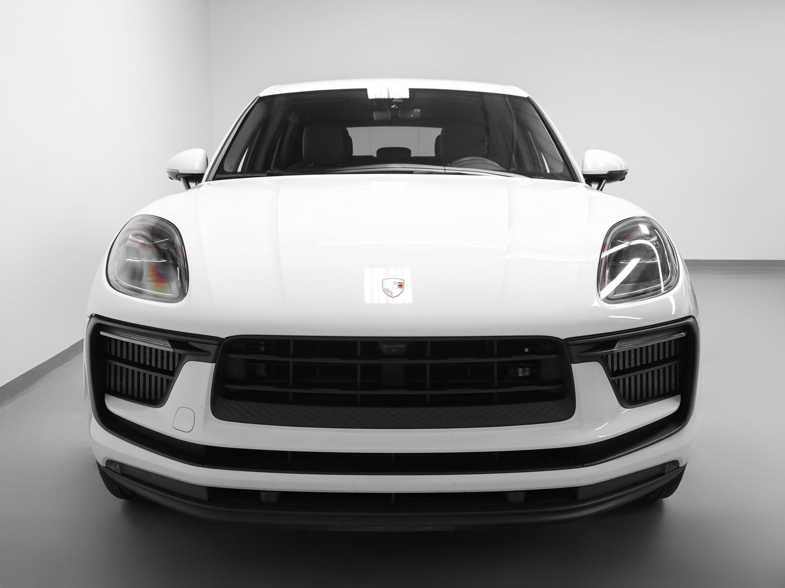 2022 Porsche Macan S