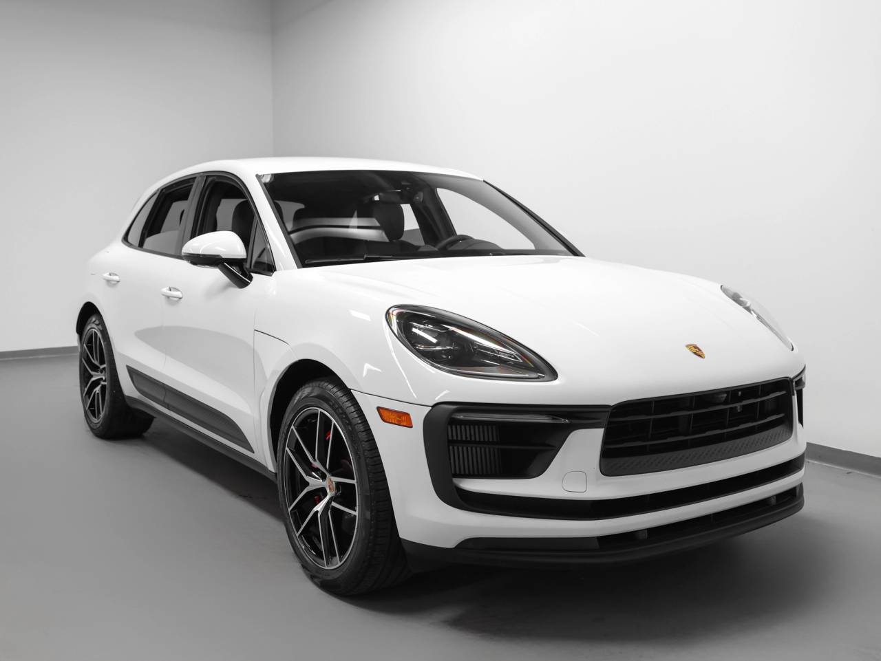 2022 Porsche Macan S