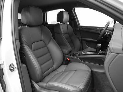 2022 Porsche Macan S