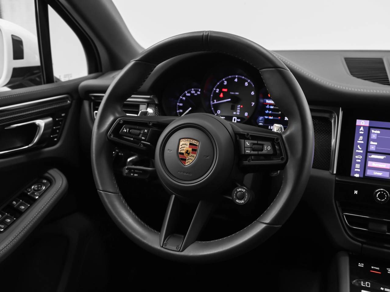 2022 Porsche Macan S