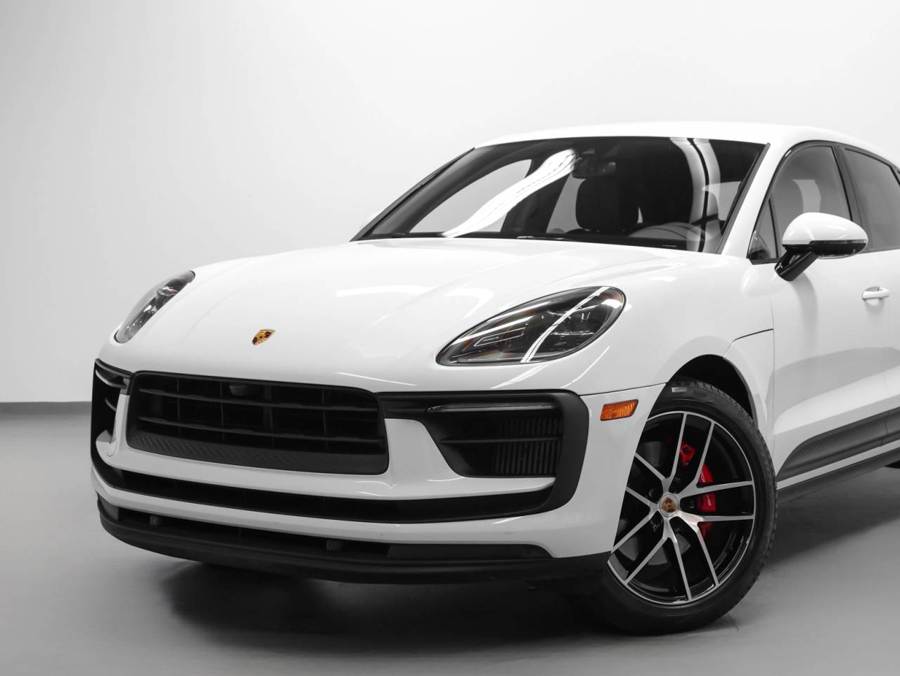 2022 Porsche Macan S