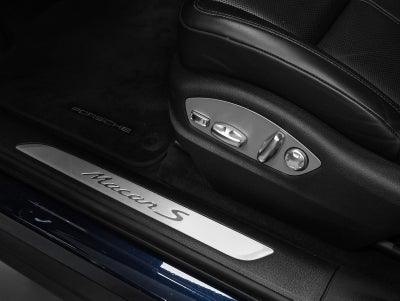 2023 Porsche Macan S