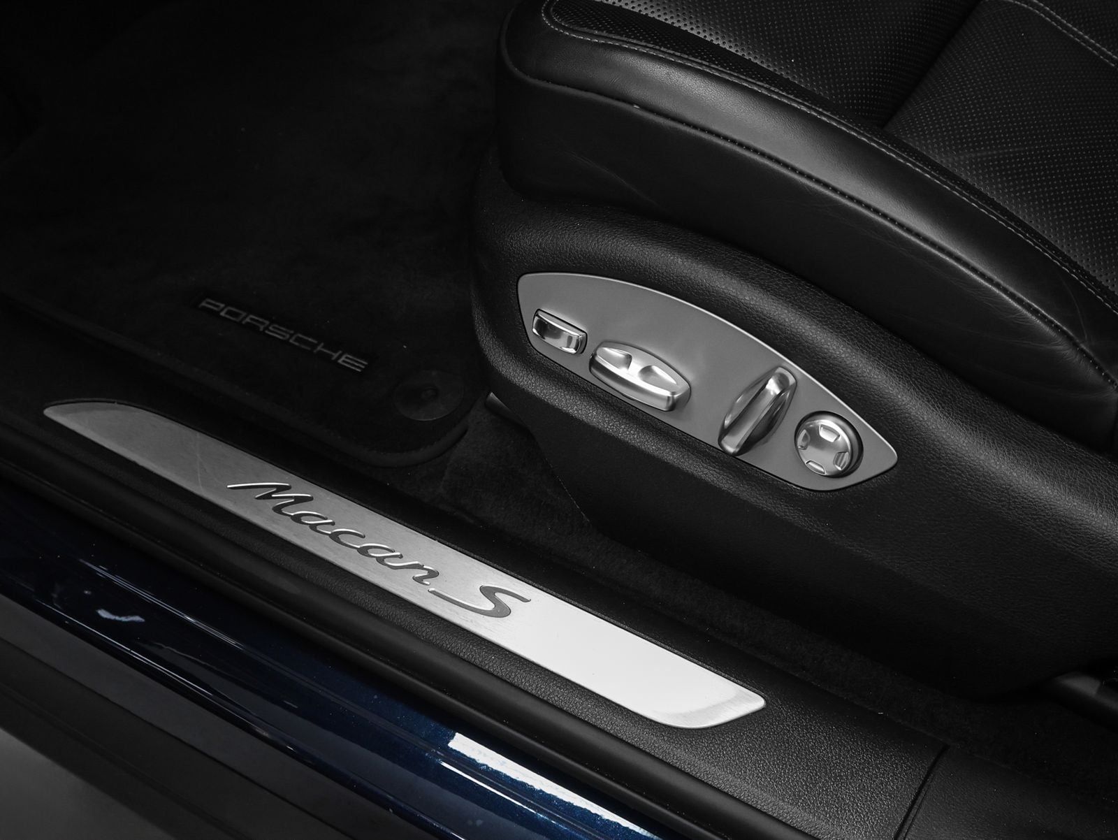 2023 Porsche Macan S