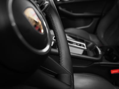 2023 Porsche Macan S