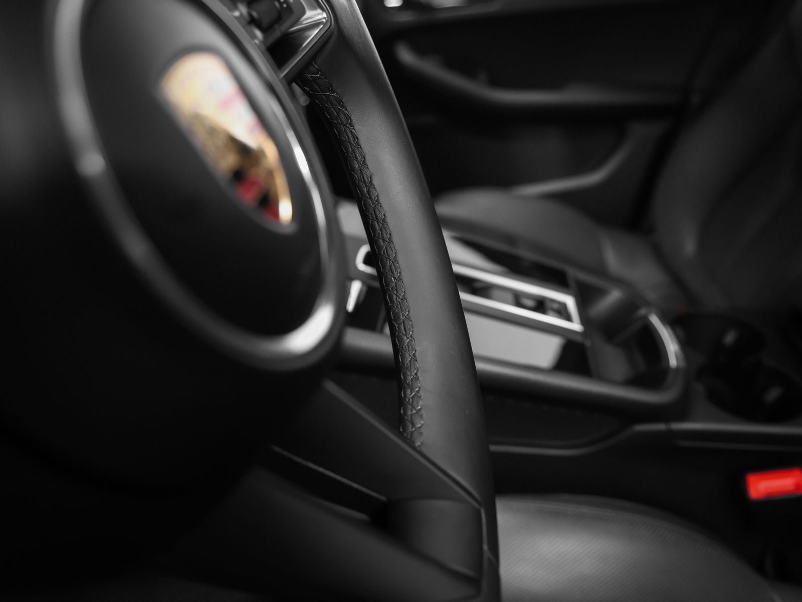 2023 Porsche Macan S