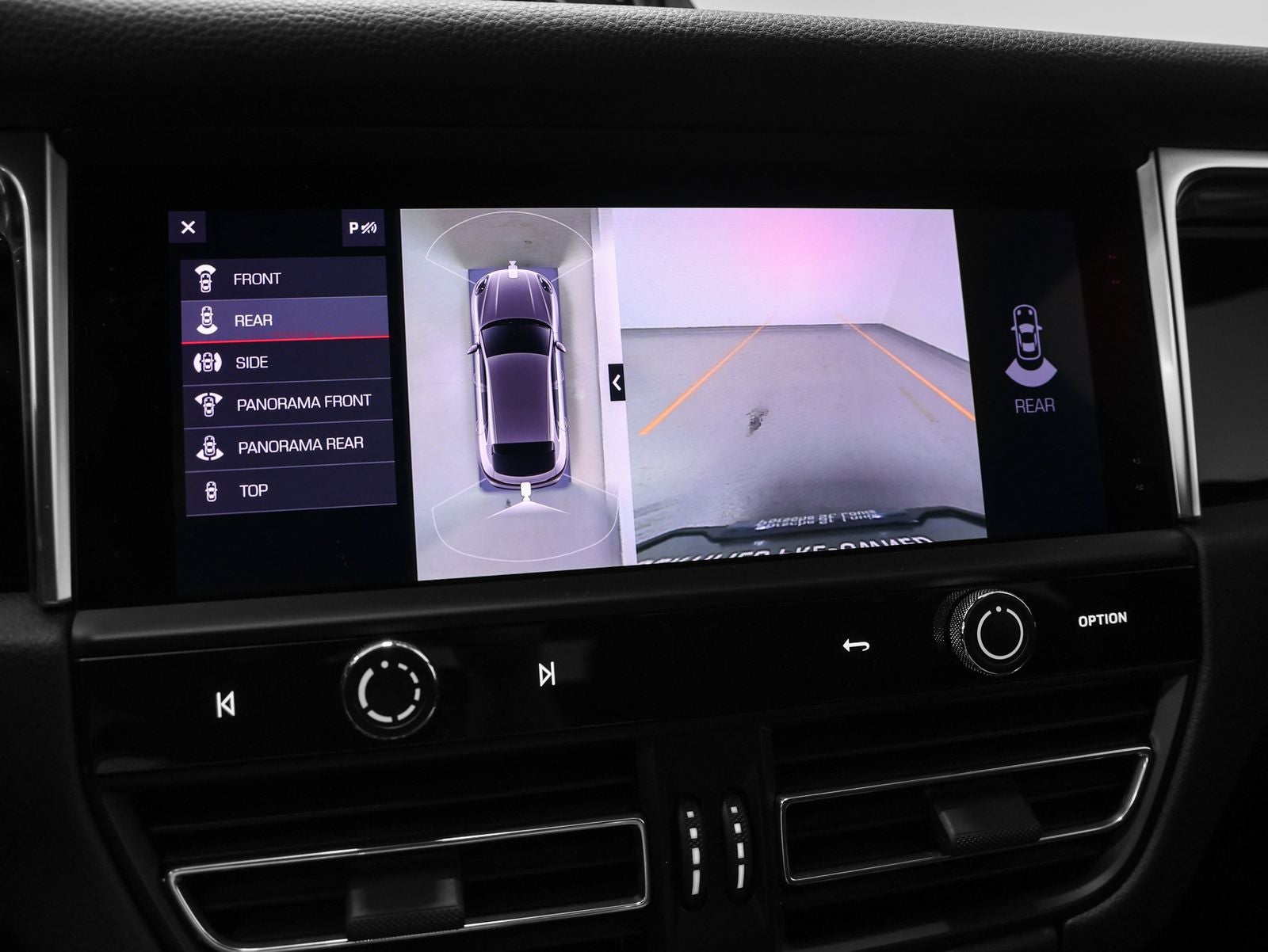 2023 Porsche Macan S