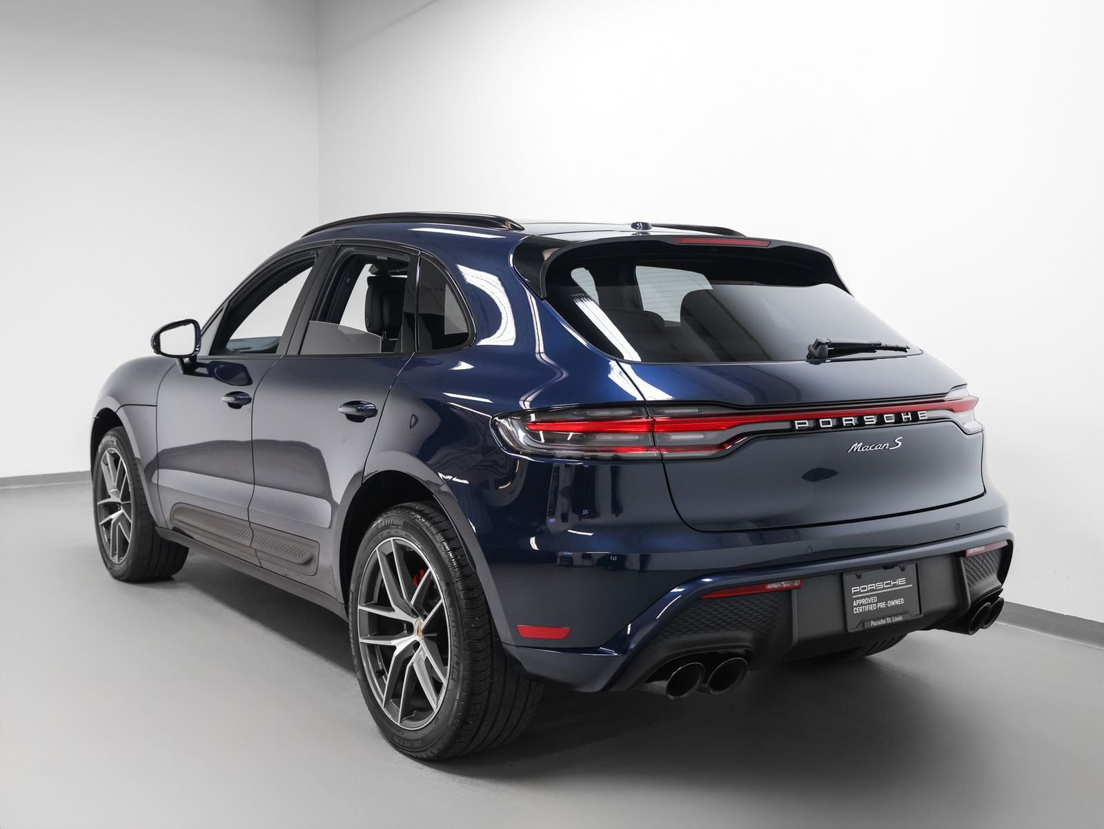 2023 Porsche Macan S
