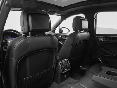 2023 Porsche Macan S