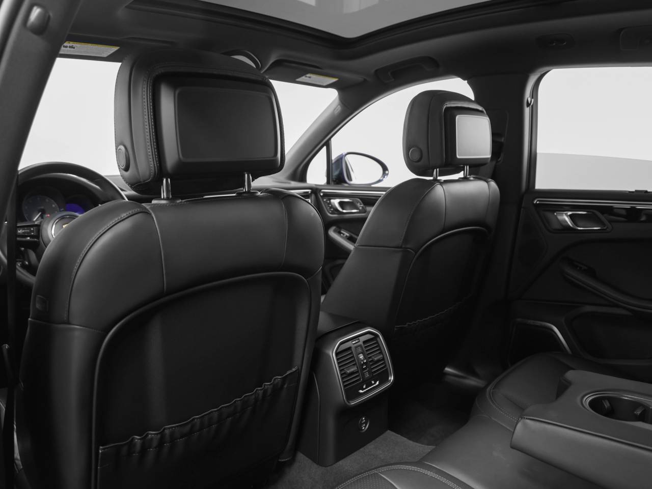 2023 Porsche Macan S