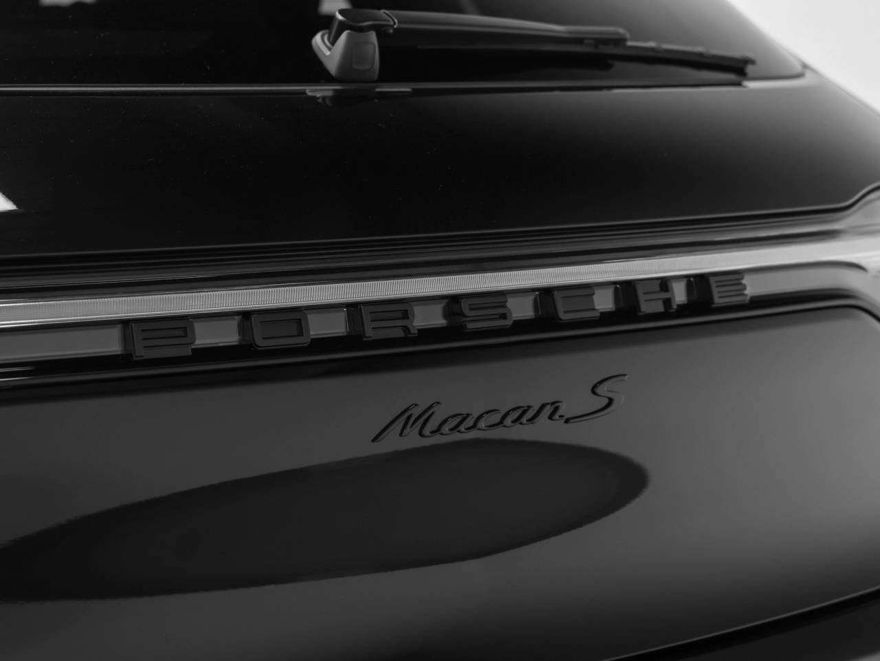 2026 Porsche Macan S